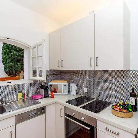 4 Vents Yourhosthelper *